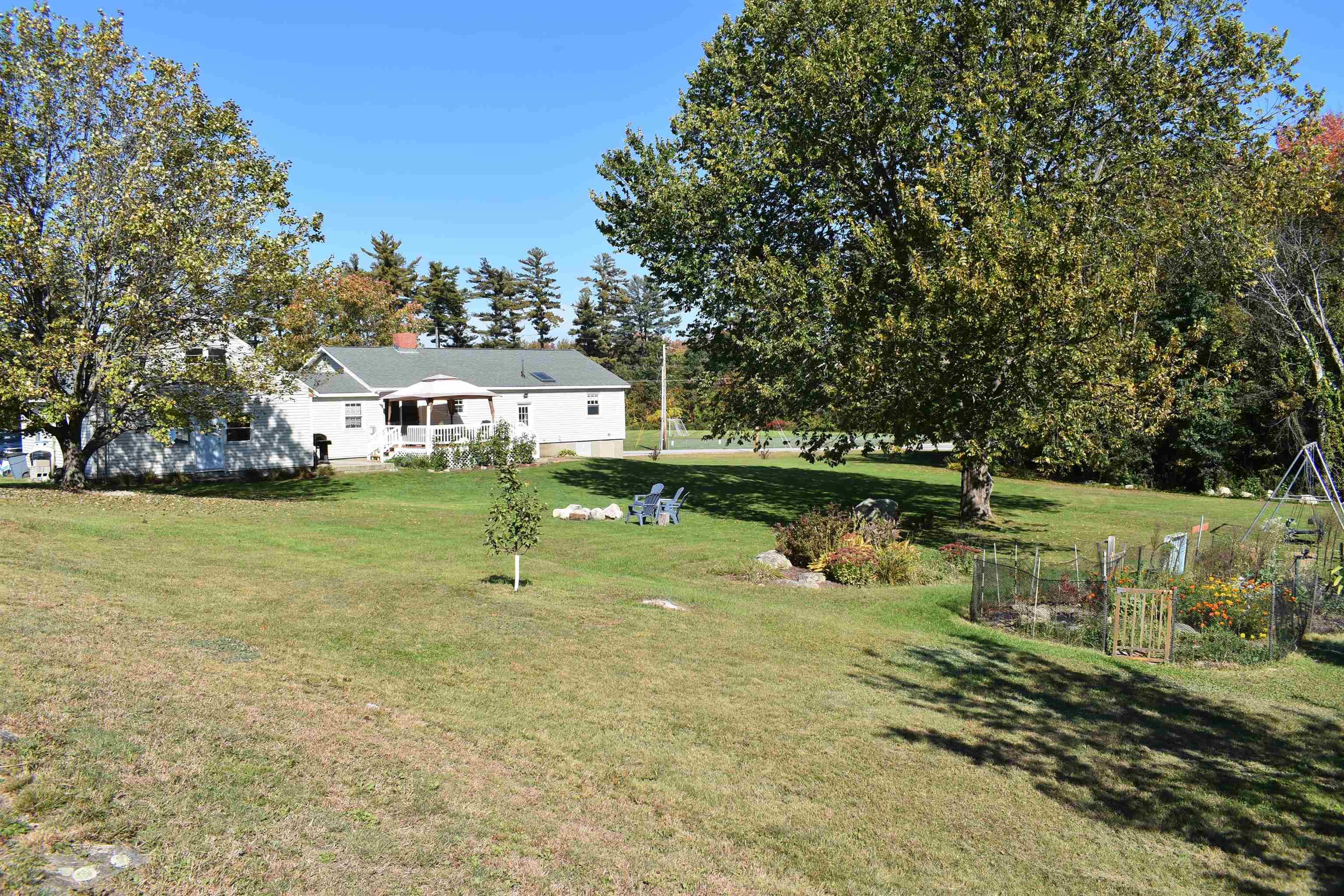 114 Raymond Road Auburn, NH 03032 - Photo 29 of 40 Gallery Image 29