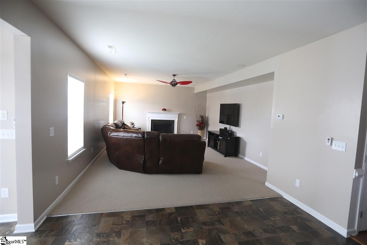 24 Blue Slate Court Greenville, SC 29607 - Photo 12 of 33 Gallery Image 12