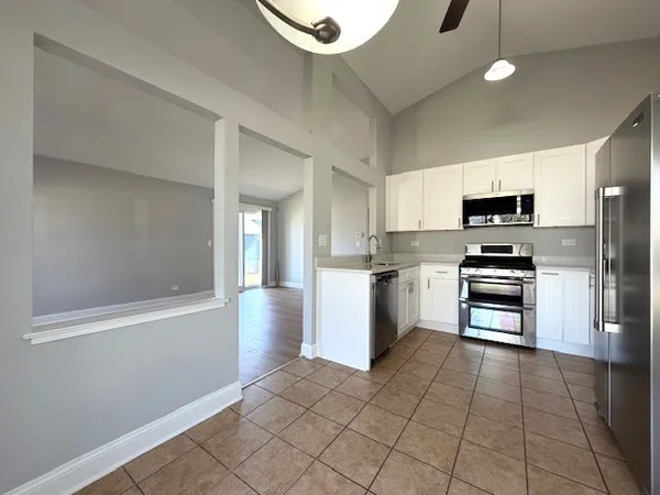 $429,000 | 346 Danbury Drive, Naperville, IL 60565