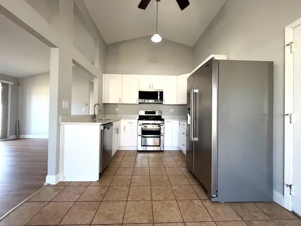 $429,000 | 346 Danbury Drive, Naperville, IL 60565