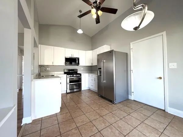 $429,000 | 346 Danbury Drive, Naperville, IL 60565