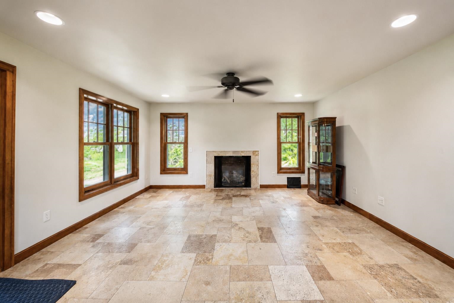 1018 Golf Club Road Wausau, WI 54403 - Photo 5 of 35