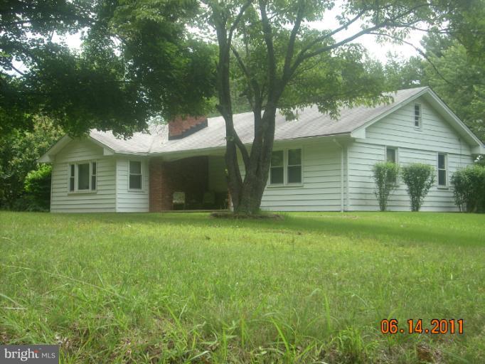 11441 Popes Head Road Fairfax, VA 22030 - Photo 1 of 1 Exterior (General)