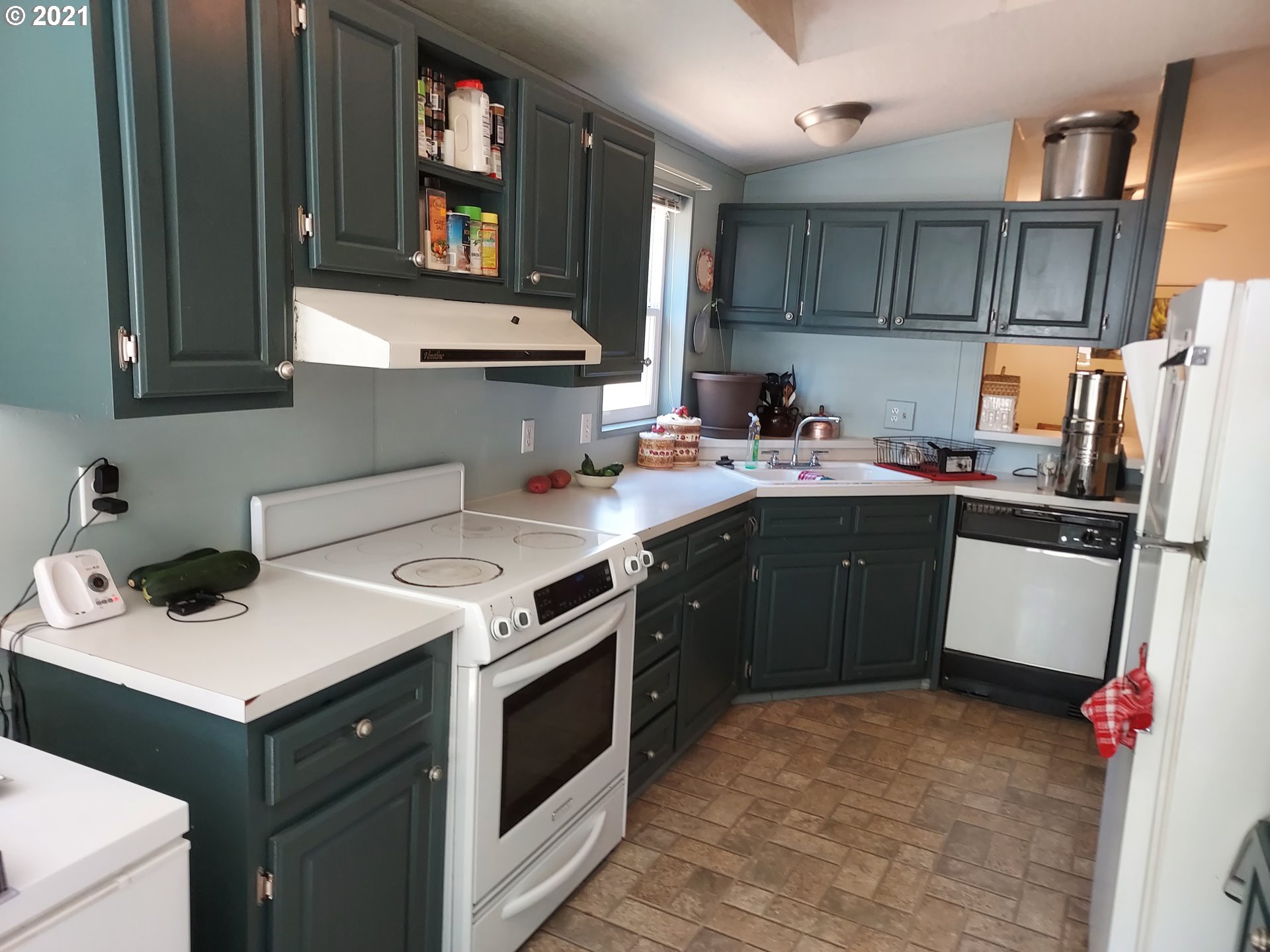 27650 Trask River Road Tillamook, OR 97141 - Photo 6 of 16 Gallery Image 6