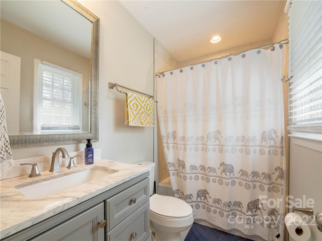 4216 Woodleaf Road Charlotte, NC 28205 - Photo 25 of 28 Gallery Image 25