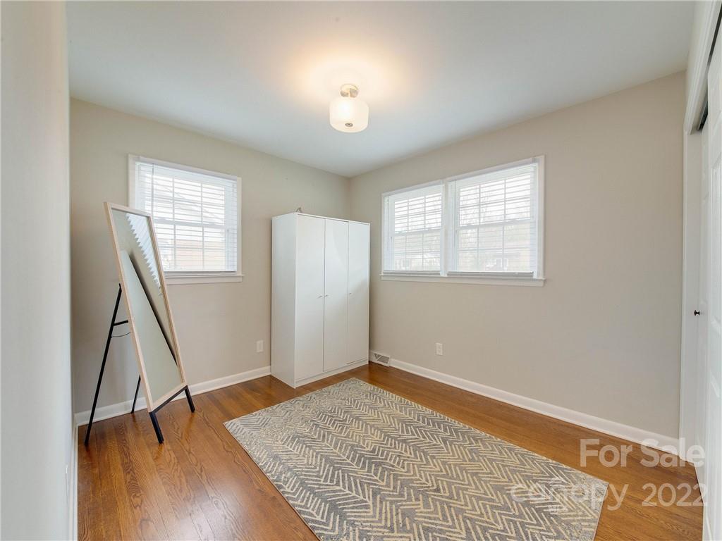 4216 Woodleaf Road Charlotte, NC 28205 - Photo 27 of 28 Gallery Image 27