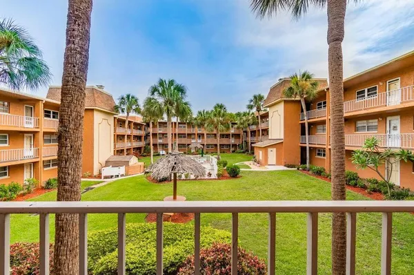 $1,850 | 12760 Indian Rocks Road, Unit 553, Largo, FL 33774