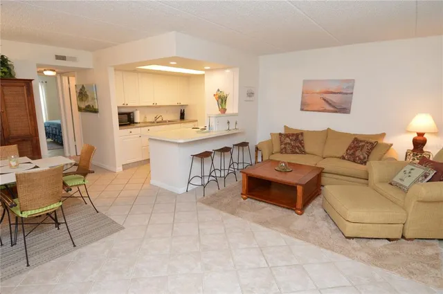 $1,850 | 12760 Indian Rocks Road, Unit 553, Largo, FL 33774