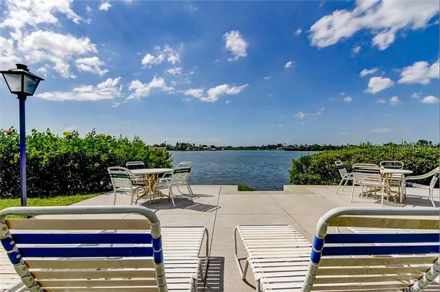 $1,850 | 12760 Indian Rocks Road, Unit 553, Largo, FL 33774