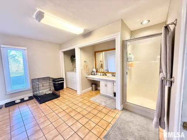 $395,000 | 1431 Donlee Street, Quincy, IL 62305