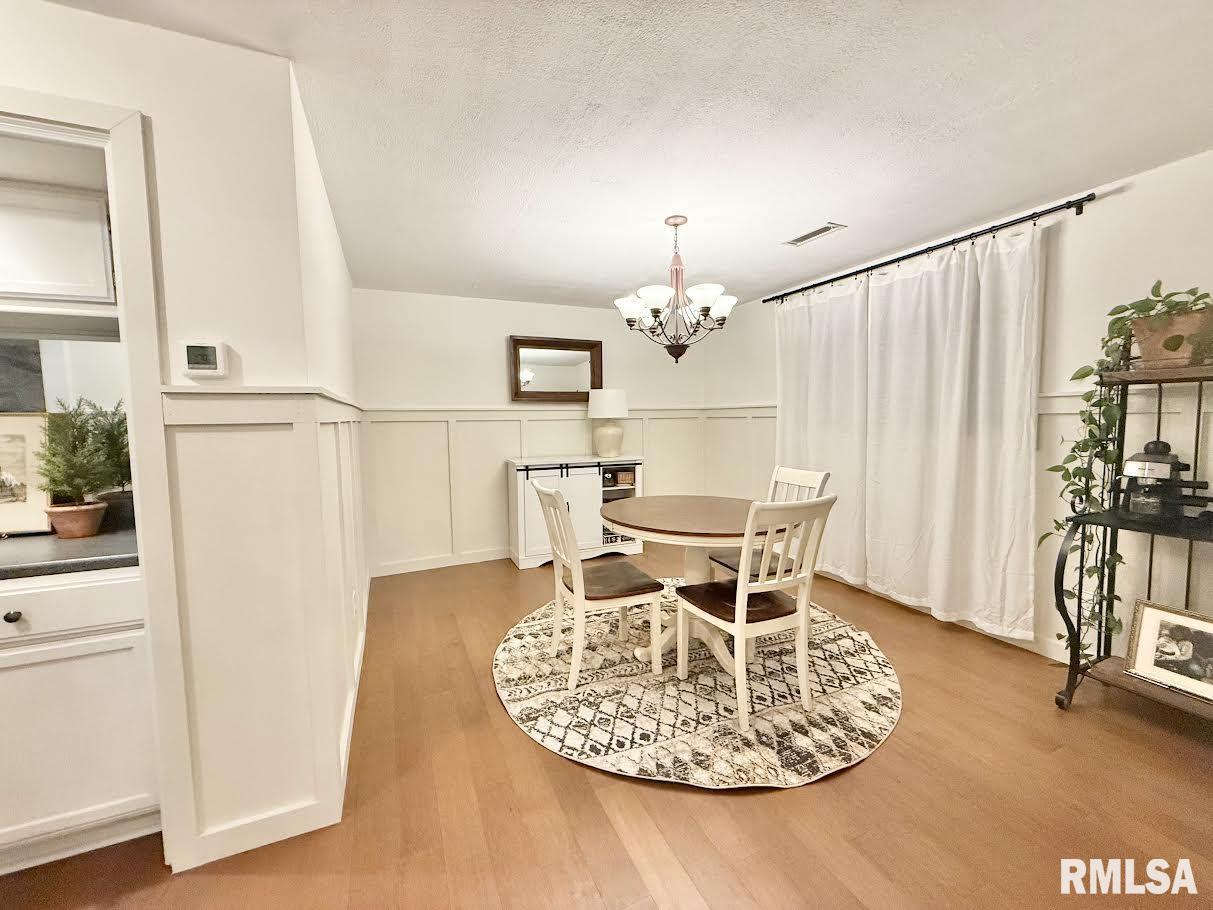 1431 Donlee Street Quincy, IL 62305 - Photo 6 of 33