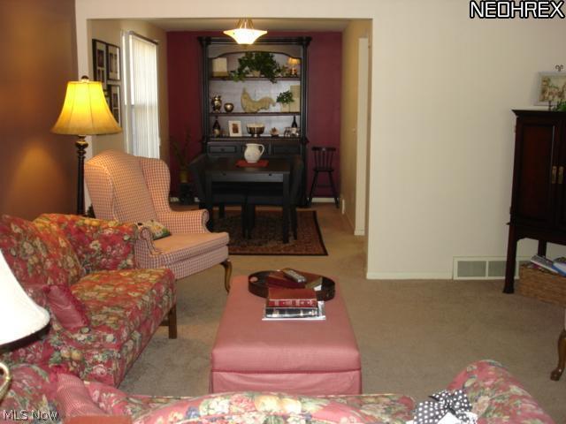 5174 Fulton Road Northwest Canton, OH 44718 - Photo 11 of 15