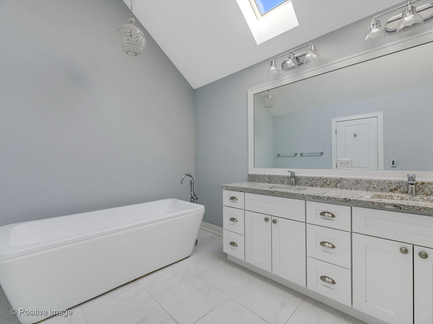 3622 North Artesian Avenue Chicago, IL 60618 - Photo 17 of 31