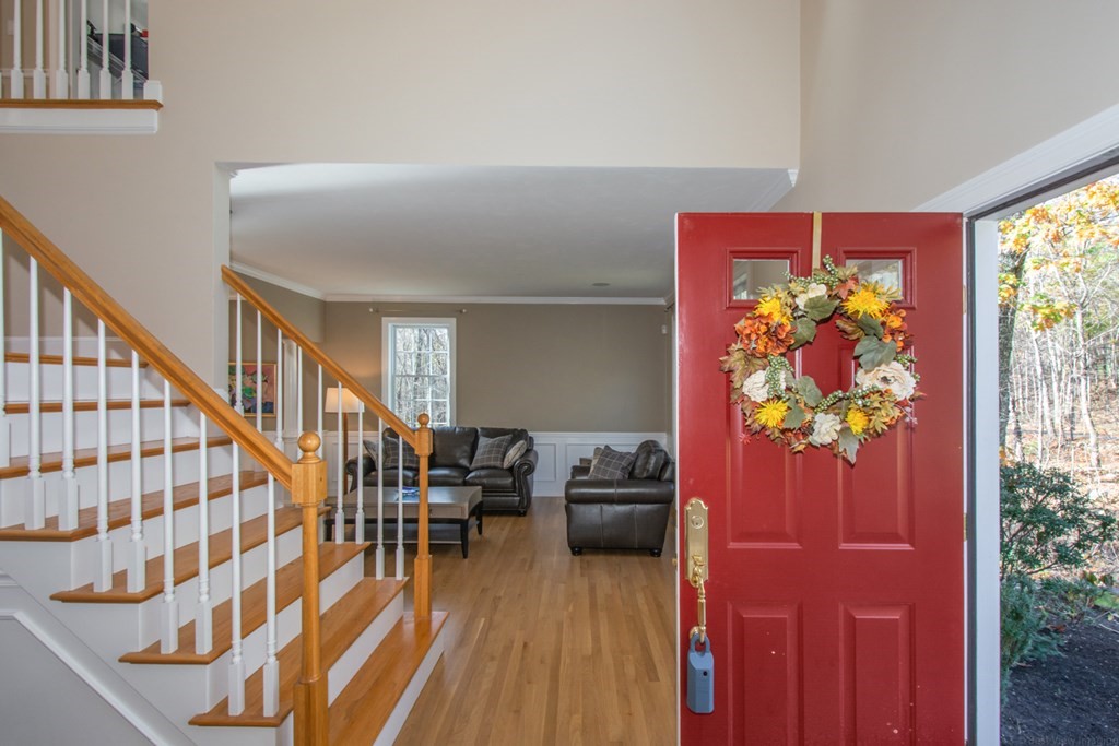 60 Gilmore Road Southborough, MA 01772 - Photo 3 of 42 Gallery Image 3