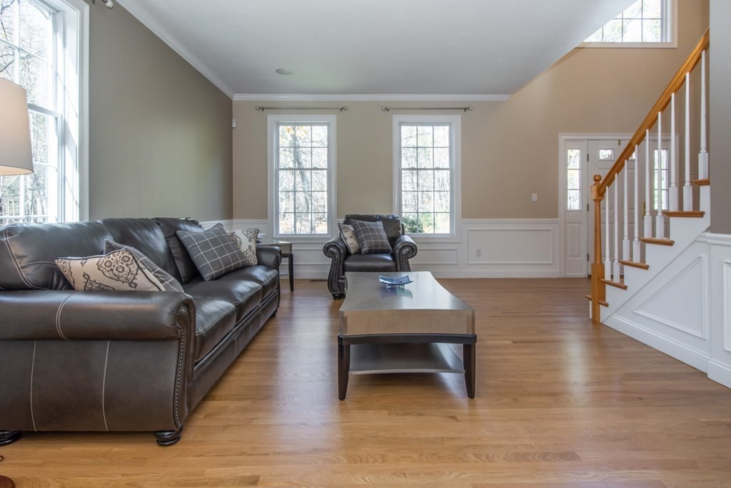 60 Gilmore Road Southborough, MA 01772 - Photo 8 of 42 Gallery Image 8