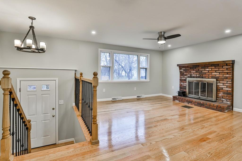 156 Bay State Road Methuen, MA 01844 - Photo 6 of 38 Gallery Image 6