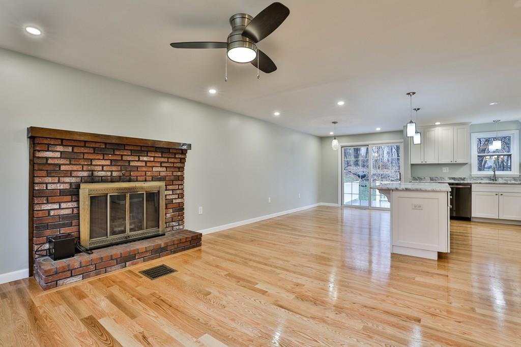 156 Bay State Road Methuen, MA 01844 - Photo 8 of 38 Gallery Image 8