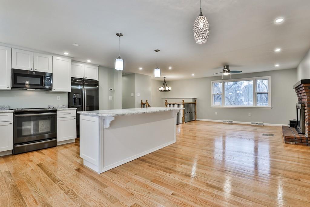 156 Bay State Road Methuen, MA 01844 - Photo 10 of 38 Gallery Image 10