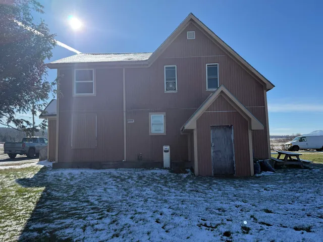 $159,000 | 290 Tetreault Road, Newport Town, VT 05857