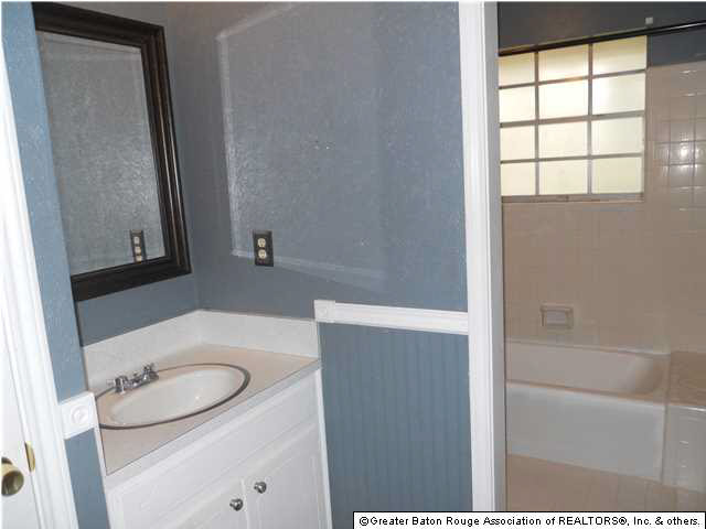 5055 Inniswold Road Baton Rouge, LA 70809 - Photo 11 of 21