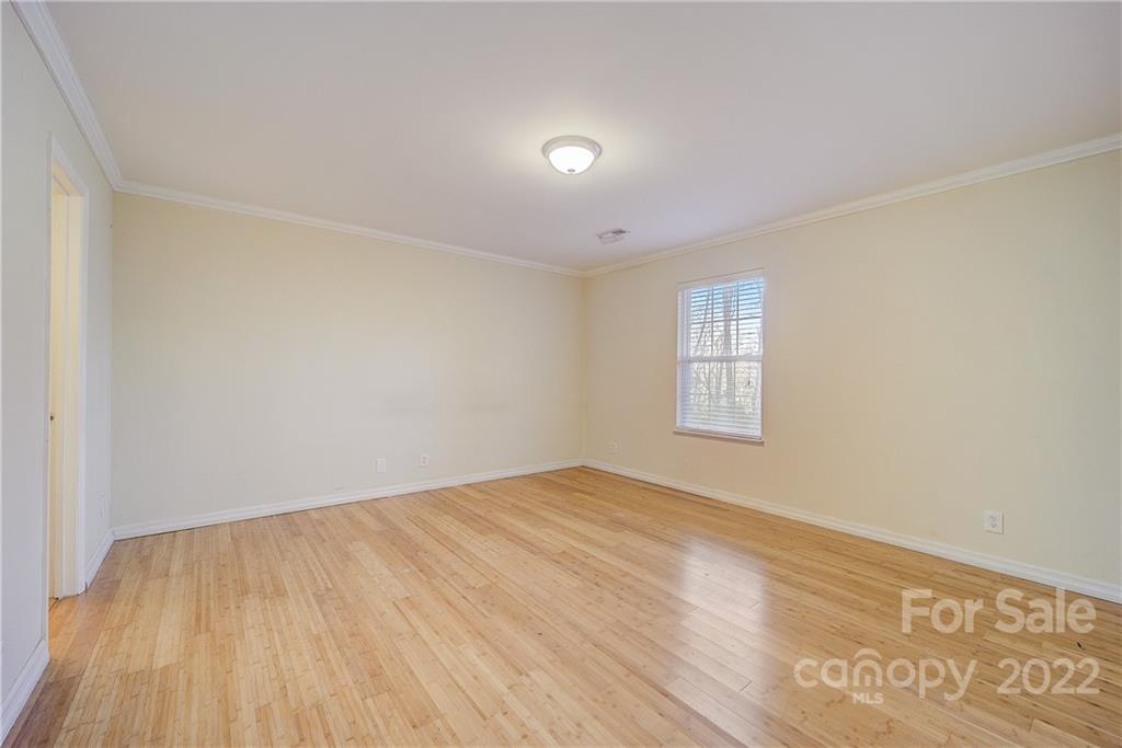 75 Bear Rock Loop Road Hendersonville, NC 28739 - Photo 20 of 30 Gallery Image 20