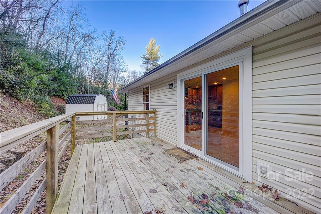 75 Bear Rock Loop Road Hendersonville, NC 28739 - Photo 27 of 30 Gallery Image 27