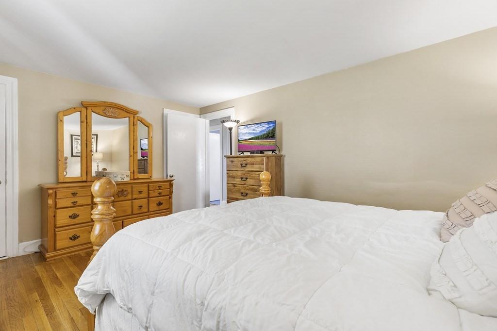 43 Birch Road Framingham, MA 01701 - Photo 16 of 40 Gallery Image 16