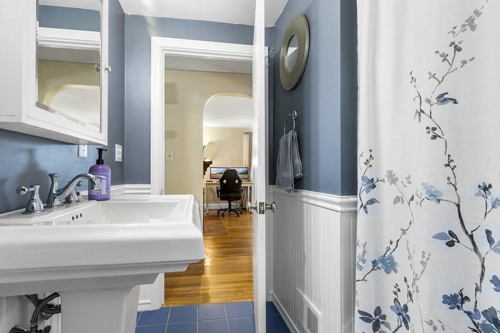 43 Birch Road Framingham, MA 01701 - Photo 19 of 40 Gallery Image 19