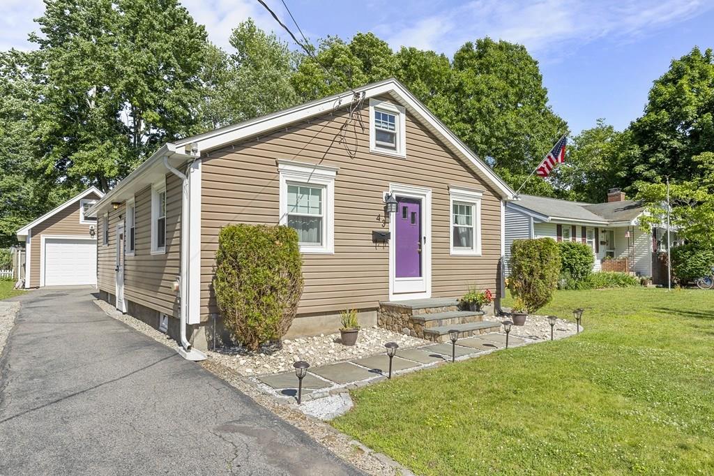 43 Birch Road Framingham, MA 01701 - Photo 2 of 40 Gallery Image 2