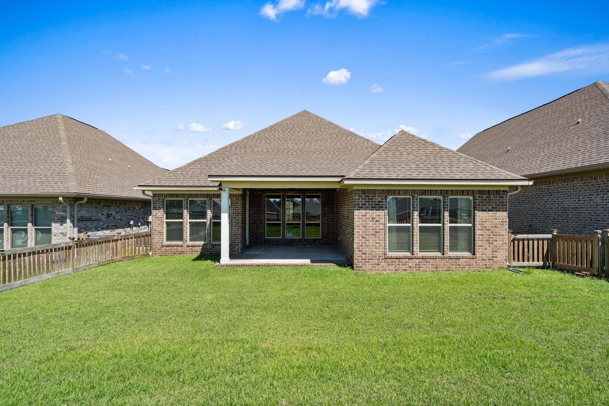 31789 Canopy Loop Daphne, AL 36527 - Photo 23 of 26 Brick Home