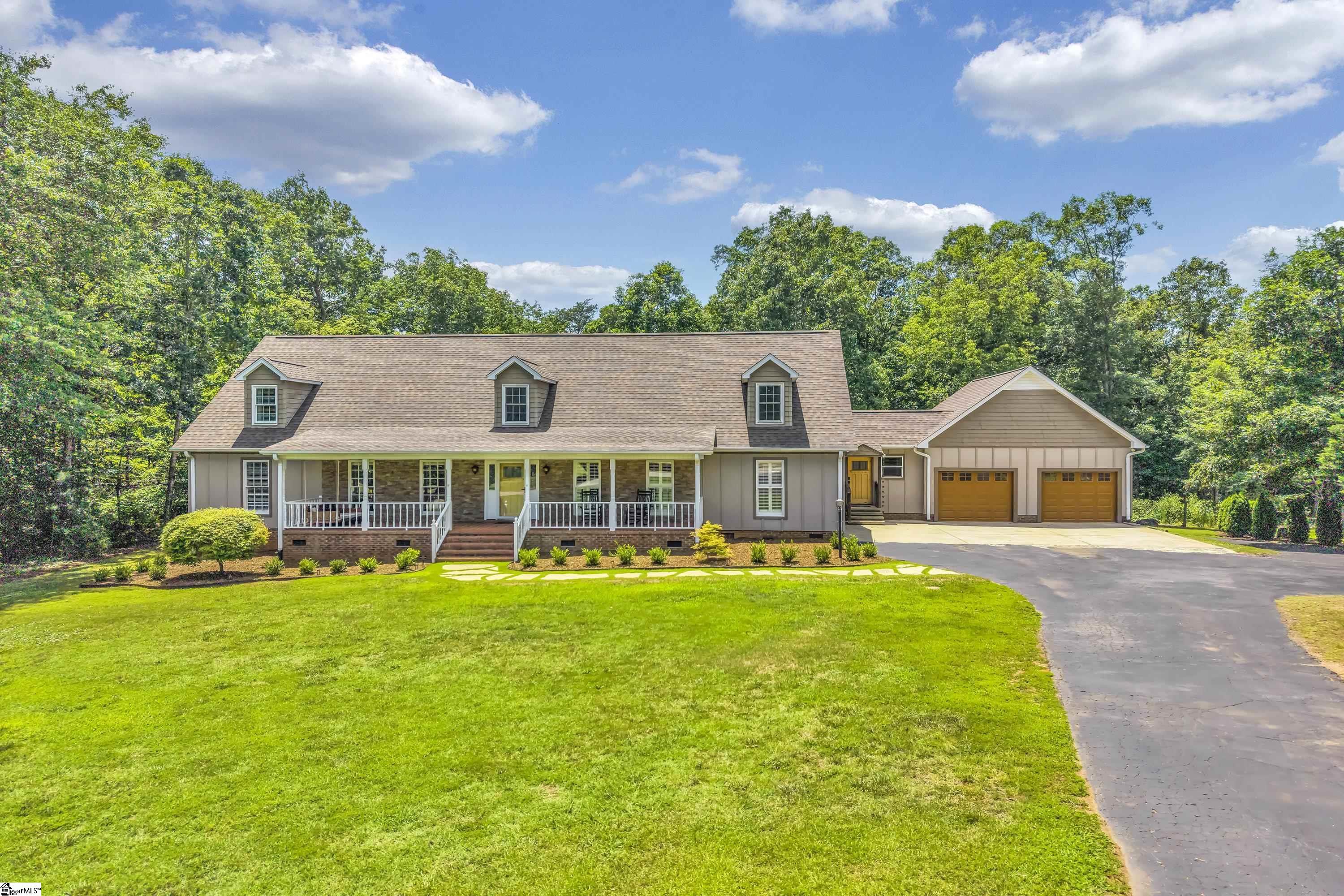 140 Pilot Road Greenville, SC 29609 - Photo 6 of 47