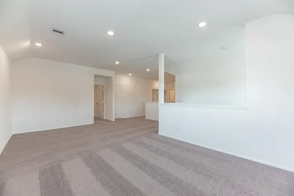 $3,000 | 6016 Heritage Creek Lane, Conroe, TX 77304