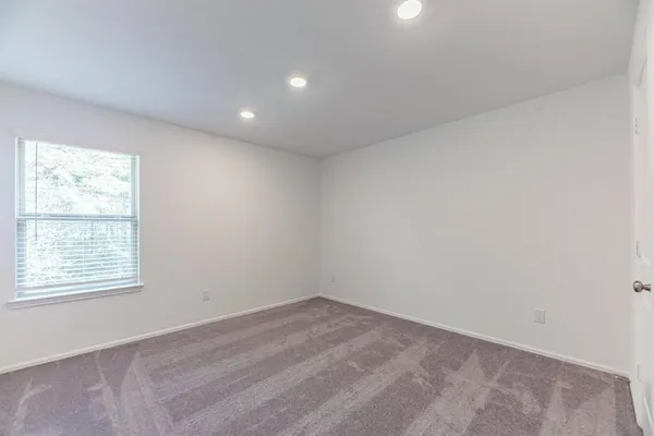 $3,000 | 6016 Heritage Creek Lane, Conroe, TX 77304