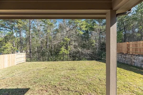 $3,000 | 6016 Heritage Creek Lane, Conroe, TX 77304