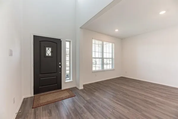 $3,000 | 6016 Heritage Creek Lane, Conroe, TX 77304
