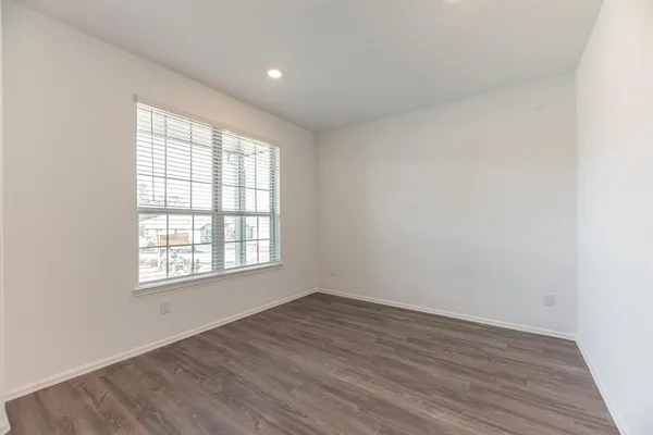 $3,000 | 6016 Heritage Creek Lane, Conroe, TX 77304