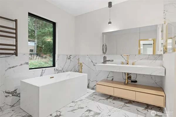 $2,295,000 | 7903 240th Street Southwest, Edmonds, WA 98026