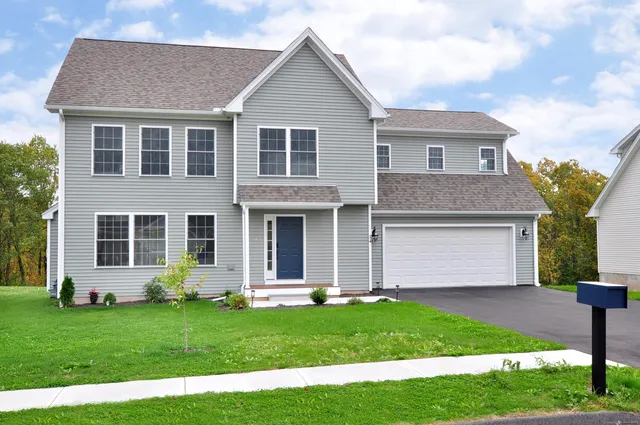 $575,000 | 34 West River Road, East Windsor, CT 06088