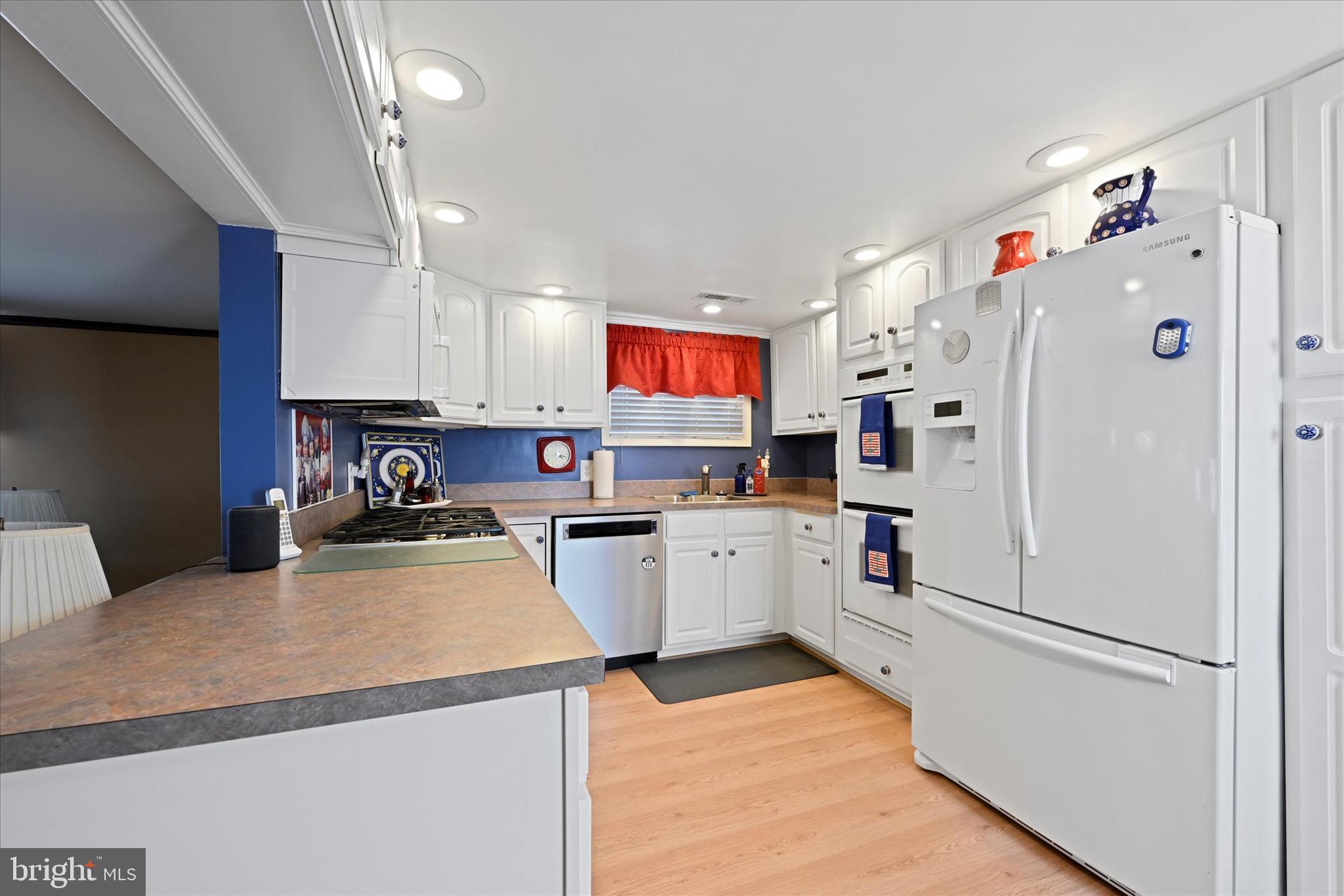8412 Cove Road Dundalk, MD 21222 - Photo 15 of 29