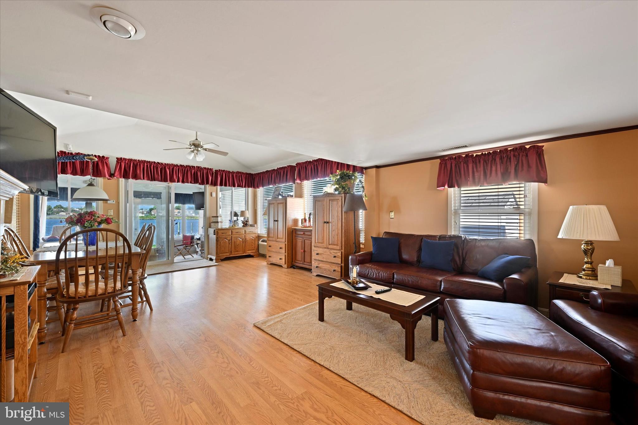 8412 Cove Road Dundalk, MD 21222 - Photo 7 of 29