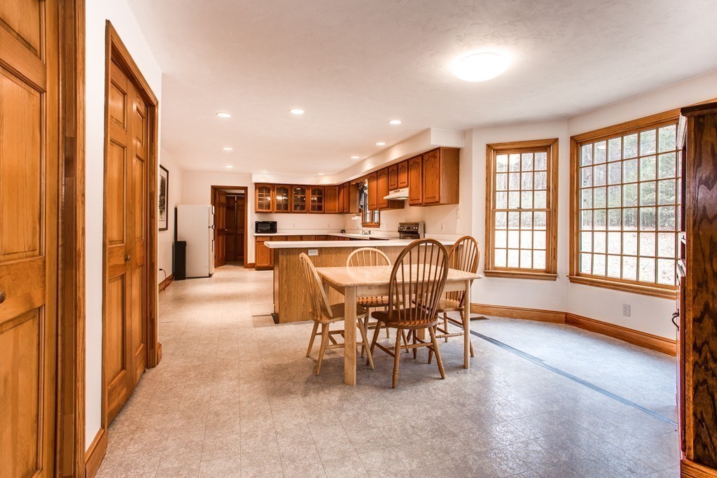 117 Chestnut Street Upton, MA 01568 - Photo 13 of 30 Gallery Image 13