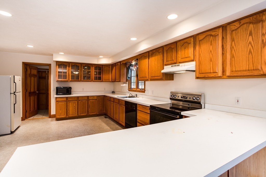 117 Chestnut Street Upton, MA 01568 - Photo 10 of 30 Gallery Image 10