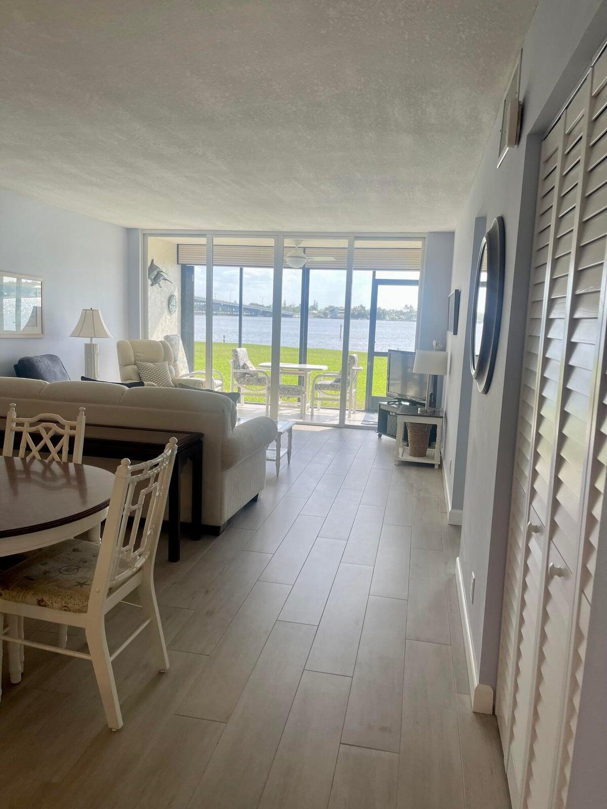 1950 Southwest Palm City Road, Unit 13104 Stuart, FL 34994 - Photo 1 of 12 20230413005946489472000000-o