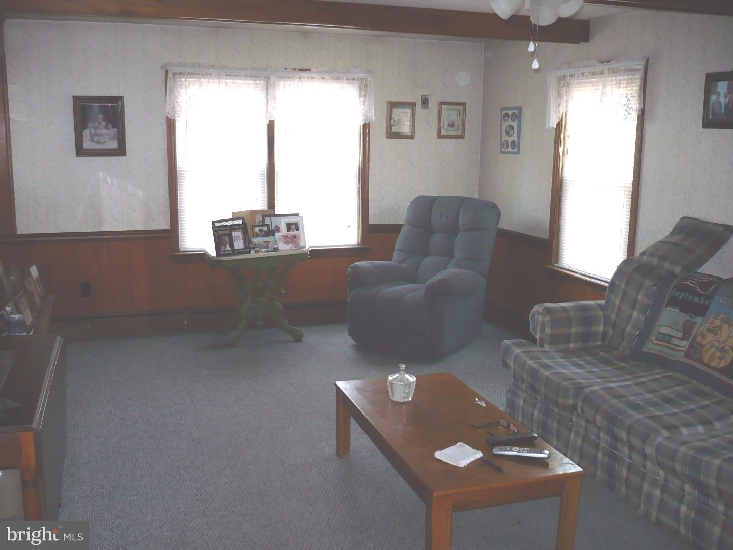 85 Allentown Road Souderton, PA 18964 - Photo 4 of 12 Great Room