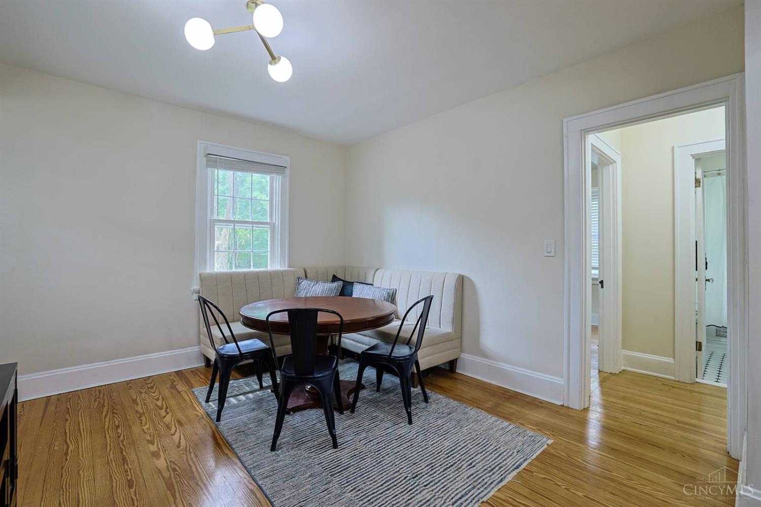 179 Bonham Road Wyoming, OH 45215 - Photo 10 of 35 Gallery Image 10