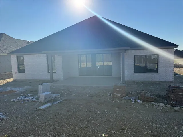 $394,500 | 705 Broken Bow Lane, Cleburne, TX 76033