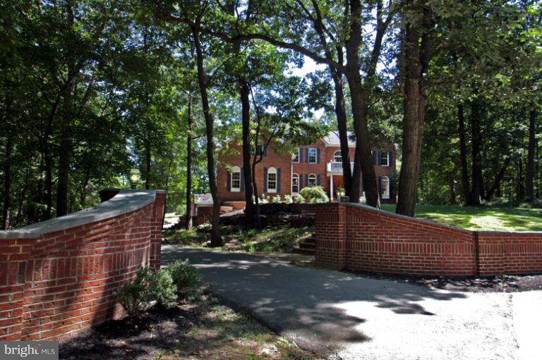 1915 Parsonage Road Parkton, MD 21120 - Photo 12 of 30 Exterior (Front)