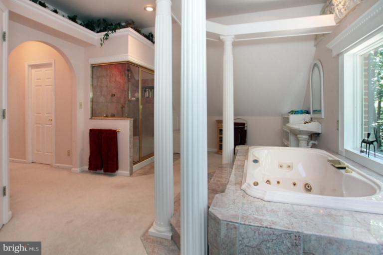 1915 Parsonage Road Parkton, MD 21120 - Photo 13 of 30 Bath (Master)