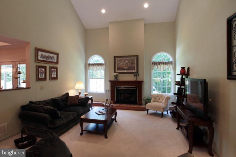 1915 Parsonage Road Parkton, MD 21120 - Photo 27 of 30 Family Room