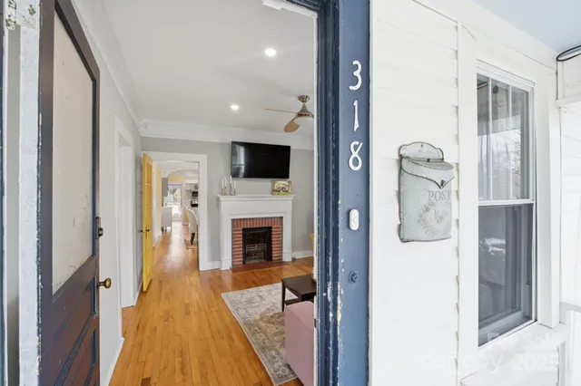 $329,900 | 318 North Academy Street, Mooresville, NC 28115